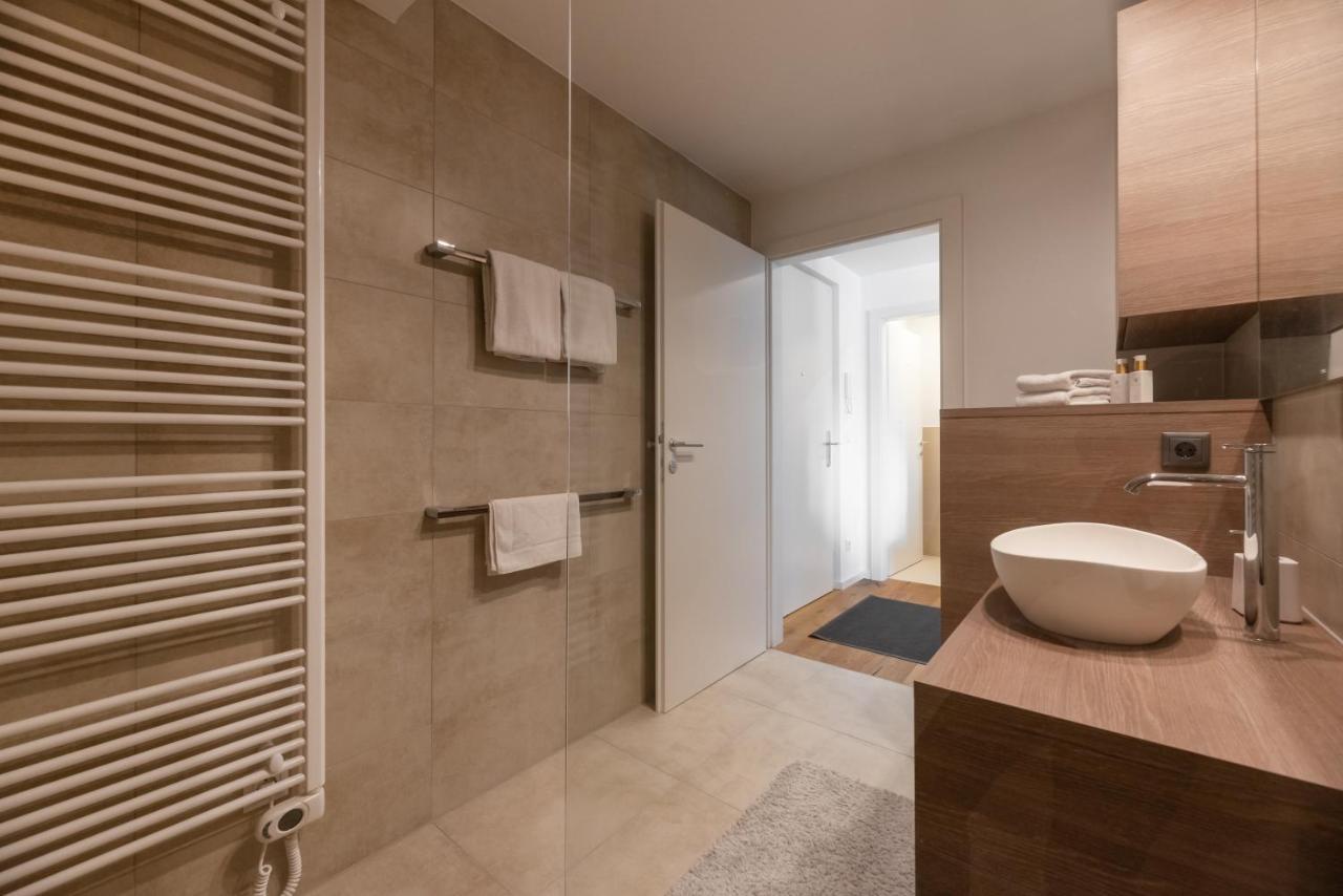 Stylisches Apartment In Zentraler Gruenruhelage Mit Garagenplatz Виена Екстериор снимка